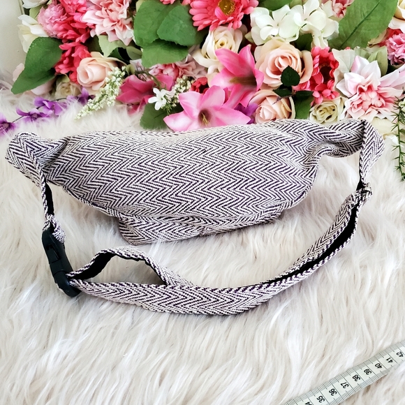 Nwot handmade hemp cotton boho fannypack - Picture 8 of 10